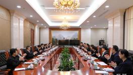 海螺集團(tuán)高登榜董事長會(huì)見天瑞集團(tuán)董事長