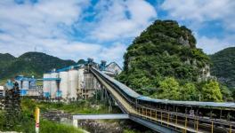 10家水泥企業(yè)22名管理人員走進貴州安順水泥廠