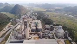 舉報(bào)！這家水泥廠快把山頭“削掉”一大半了！