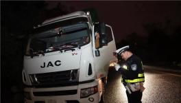 爆表！十幾天這個地方查處貨車違規(guī)23453起！
