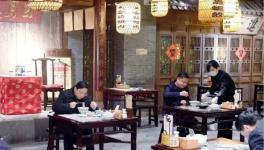 拼了！為了復(fù)工！干部帶頭吃喝！130多位縣市長“扎堆”直播！