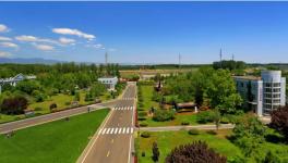 建設(shè)花園式工廠，他們是保障！