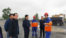 這一地區(qū)環(huán)保部門暗訪被群眾舉報的華新水泥廠！