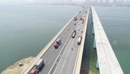 天地合作！無人機(jī)+預(yù)警系統(tǒng)追查超限水泥車！