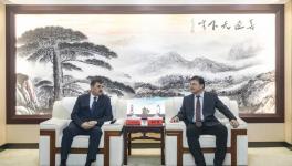 擴(kuò)大投資項(xiàng)目！華新總裁李葉青會(huì)見塔吉克斯坦駐華大使！